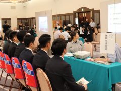 将来に活かすため、しっかり話を聞きます!
