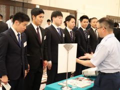 開始前にはしっかり挨拶!