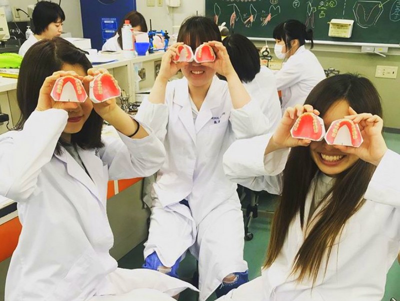 【歯科技工士学科】就職決定ブログ