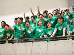 ナイスプレーに大歓声!