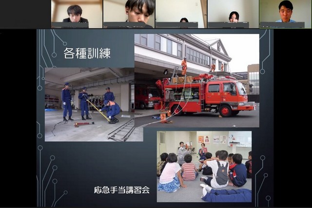 訓練の様子にみんな興味津々!